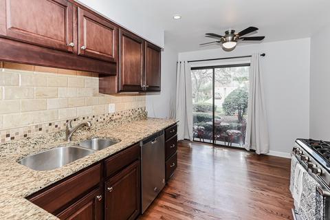 1246 Borough Ct, Wheaton, IL 60189 photo 12