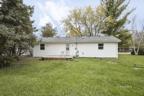 4913 Pistakee Dr, Mchenry, IL 60051 photo 2
