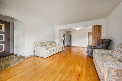 2205 Elizabeth Dr, Broadview, IL 60155 photo 4