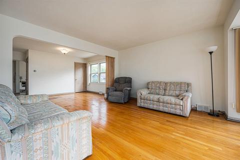 2205 Elizabeth Dr, Broadview, IL 60155 photo 3