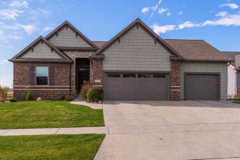 1117 Travertine Rd, Normal, IL 61761 photo 1