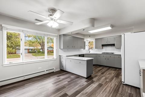 334 Eastgate Dr, Algonquin, IL 60102 photo 3