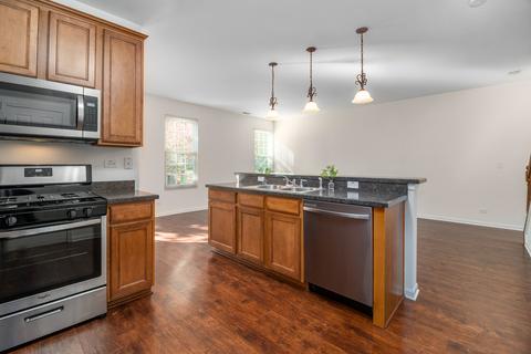 487 Brookside Dr, Oswego, IL 60543 photo 7