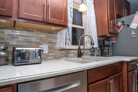 2127 S 20th Ave, Broadview, IL 60155 photo 5