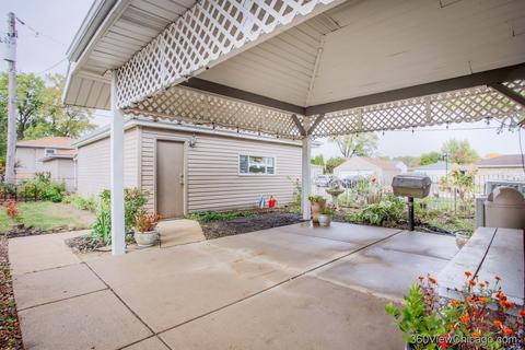 7600 S Octavia Ave, Bridgeview, IL 60455 photo 7
