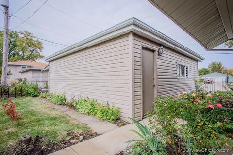 7600 S Octavia Ave, Bridgeview, IL 60455 photo 6