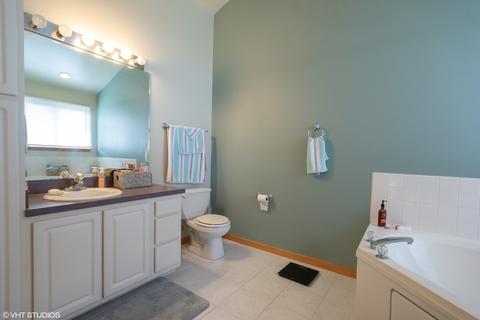 2224 Timber Trl, Plainfield, IL 60586 photo 11
