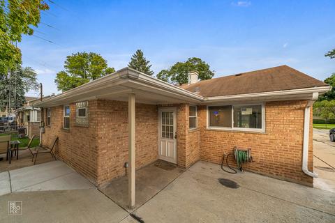 972 S 3rd Ave, Des Plaines, IL 60016 photo 20