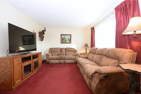 8240 S Octavia Ave, Bridgeview, IL 60455 photo 19