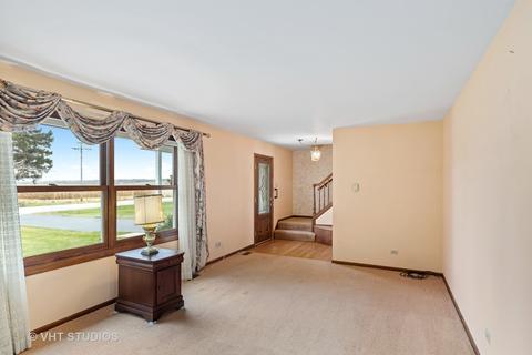 13106 Thayer Rd, Hebron, IL 60034 photo 4