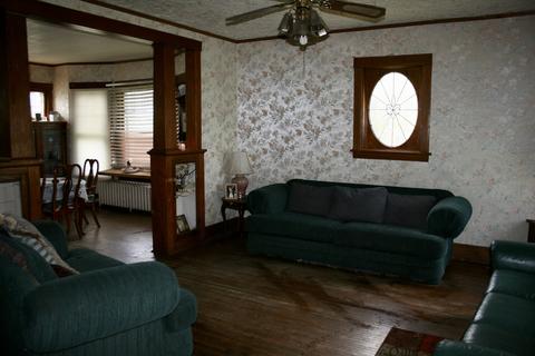 710 Lake Ave, Woodstock, IL 60098 photo 4