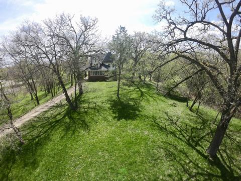 710 Lake Ave, Woodstock, IL 60098 photo 2