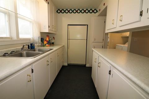 601 Paris St, Dewitt, IL 61735 photo 6