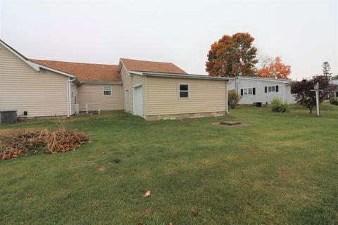 601 Paris St, Dewitt, IL 61735 photo 22