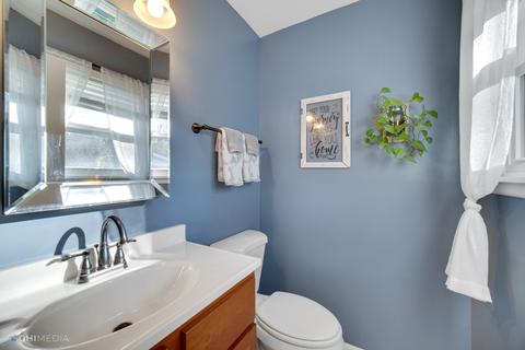 528 Kipling Ct, Wheaton, IL 60187 photo 17