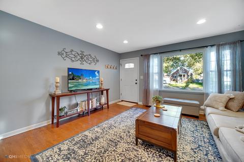 528 Kipling Ct, Wheaton, IL 60187 photo 6
