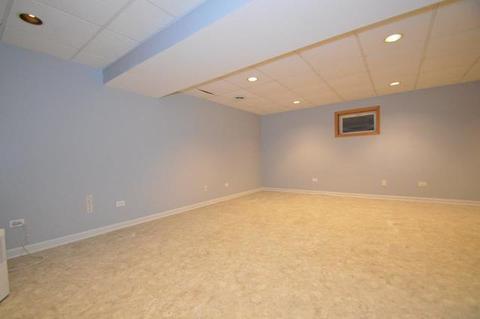 107 Edgewood Ct, Rolling Meadows, IL 60008 photo 24