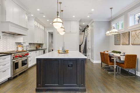 3817 N Wayne Ave, Chicago, IL 60613 photo 6