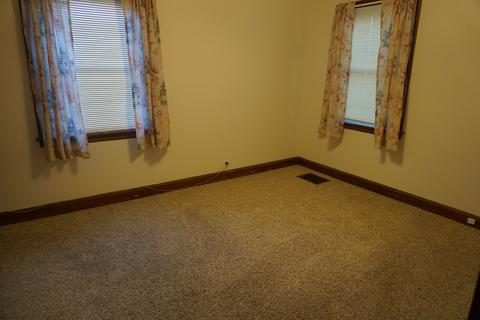 15051 Hamlin Ave, Midlothian, IL 60445 photo 12