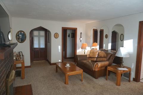 15051 Hamlin Ave, Midlothian, IL 60445 photo 2