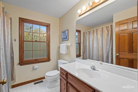 1485 Spero Ct, Wheaton, IL 60187 photo 24