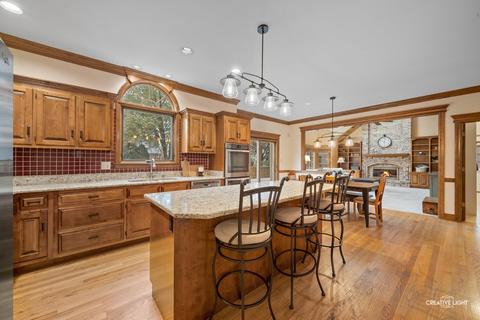 1485 Spero Ct, Wheaton, IL 60187 photo 8
