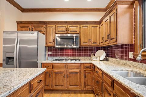 1485 Spero Ct, Wheaton, IL 60187 photo 10