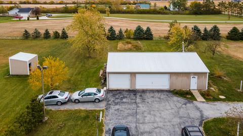 1116 E Delite Inn Rd, Beecher, IL 60401 photo 12