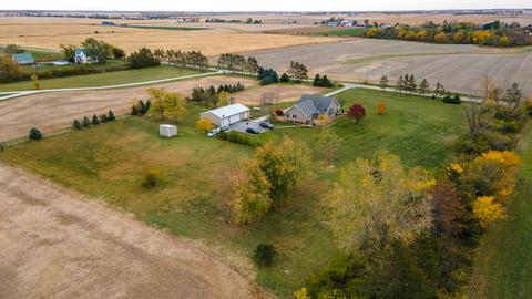 1116 E Delite Inn Rd, Beecher, IL 60401 photo 10