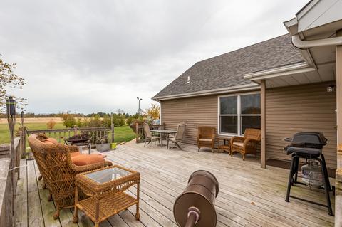 1116 E Delite Inn Rd, Beecher, IL 60401 photo 2