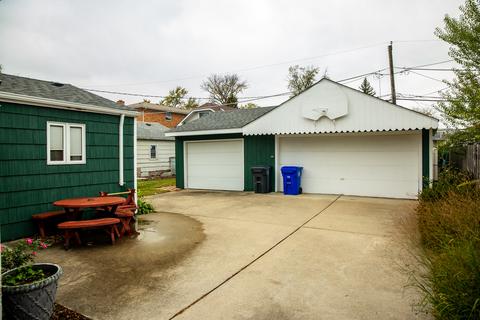 8546 45th St, Lyons, IL 60534 photo 2