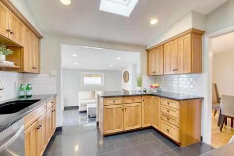 2900 Harrison St, Glenview, IL 60025 photo 8