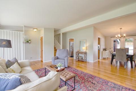 2900 Harrison St, Glenview, IL 60025 photo 3