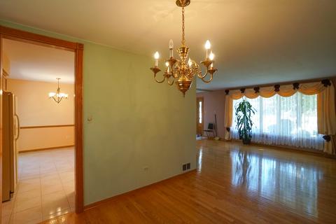 8032 Deer Path, Justice, IL 60458 photo 13