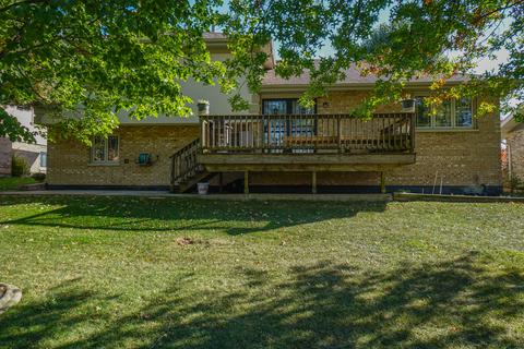 8032 Deer Path, Justice, IL 60458 photo 5