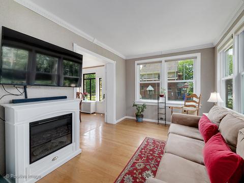 602 Crest St, Wheaton, IL 60187 photo 8