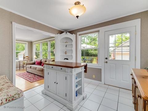 602 Crest St, Wheaton, IL 60187 photo 10