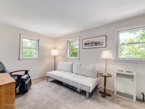 602 Crest St, Wheaton, IL 60187 photo 17