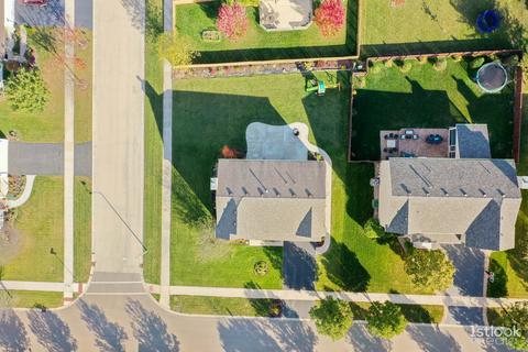2468 Lambert Dr, Aurora, IL 60503 photo 31