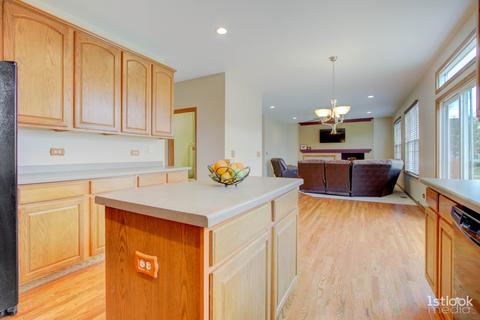 2468 Lambert Dr, Aurora, IL 60503 photo 13