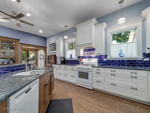 416 S Naperville Rd, Wheaton, IL 60187 photo 5