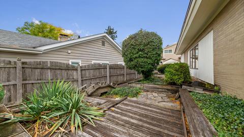 1024 Gamon Rd, Wheaton, IL 60189 photo 24