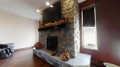 410 E Logan St, Arthur, IL 61911 photo 33