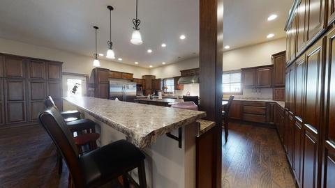 410 E Logan St, Arthur, IL 61911 photo 20
