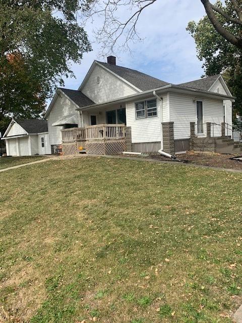 51 Oak St, Weldon, IL 61882 photo 1