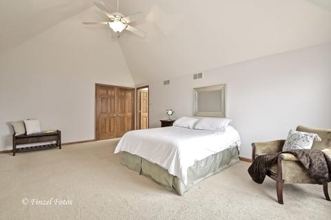 3511 Bunker Hill Dr, Algonquin, IL 60102 photo 12