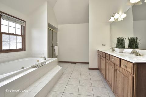 3511 Bunker Hill Dr, Algonquin, IL 60102 photo 16
