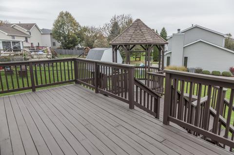101 Barnes Rd, Elgin, IL 60124 photo 22