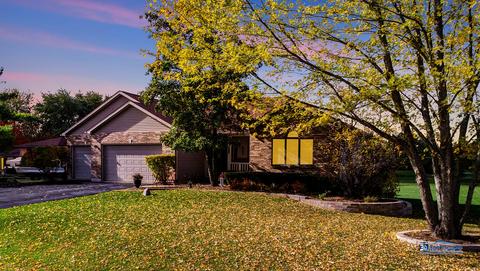 1809 W Cobblestone Ln, Mchenry, IL 60051 photo 1