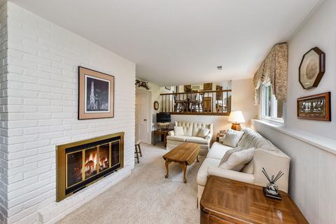 1928 Nottingham Ln, Wheaton, IL 60189 photo 11